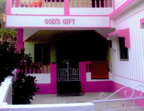 Gods Gift Guest House, Goa 4
